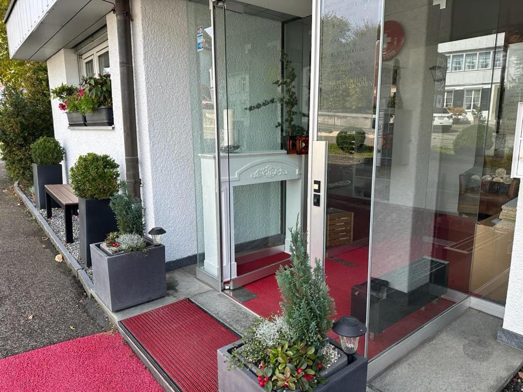 Games Garni Hotel Saentis Teufen Exteriör bild